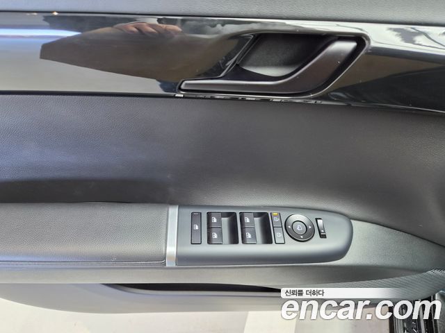 Hyundai Grandeur 2023 — photo 13