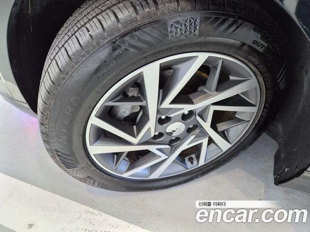 Hyundai Grandeur 2023 — photo 19