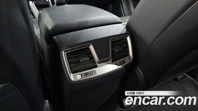 KG Mobility Rexton 2019 — photo 26