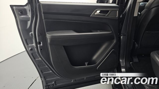 KG Mobility Rexton 2019 — photo 15