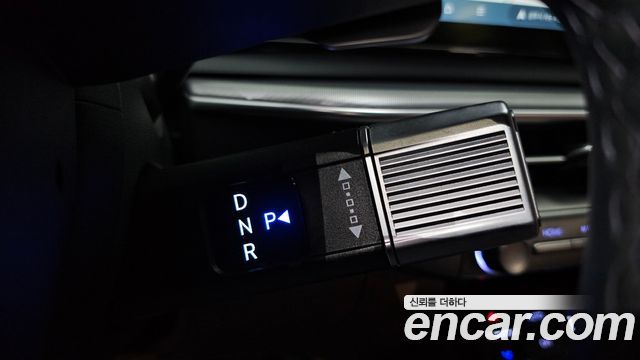Hyundai Grandeur 2023 — photo 12