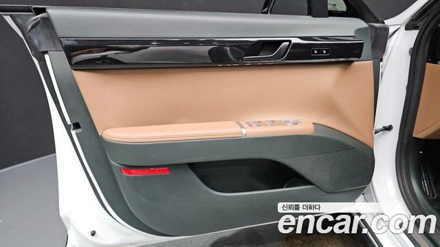 Hyundai Grandeur 2023 — photo 14