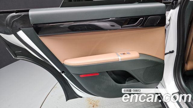 Hyundai Grandeur 2023 — photo 15