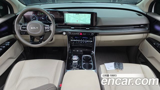 Kia Canival 2023 — photo 10
