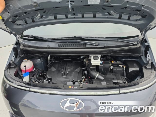 Hyundai Staria 2024 — photo 7