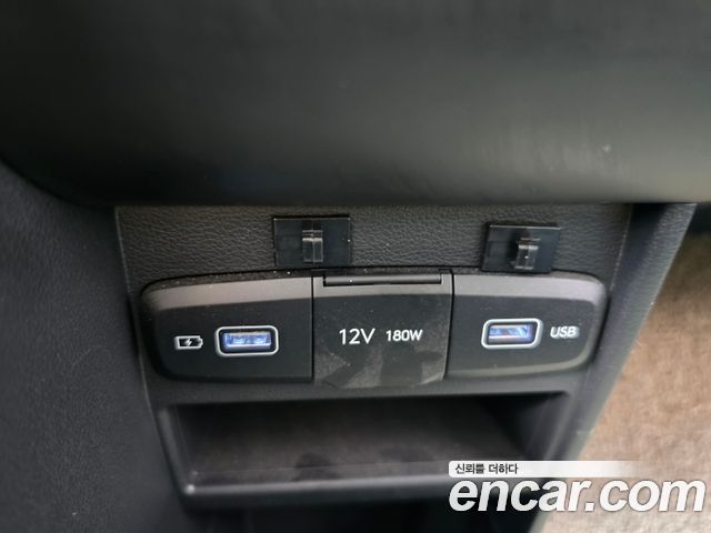Hyundai Staria 2024 — photo 14