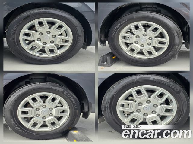 Hyundai Staria 2024 — photo 18