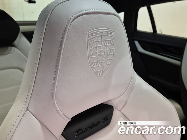 Porsche Panamera 2026 — photo 16