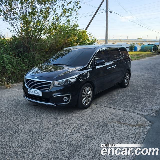 Kia Canival 2016 — photo 1
