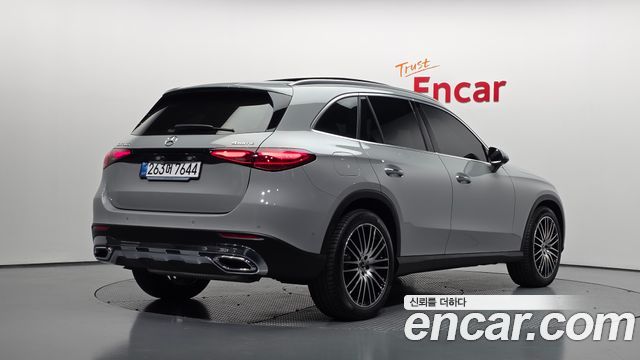 Mercedes-Benz GLC-Class 2026 — photo 2