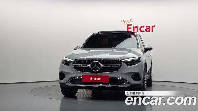 Mercedes-Benz GLC-Class 2026 — photo 3