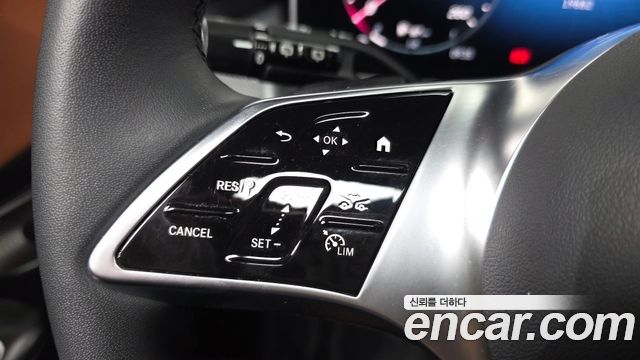 Mercedes-Benz GLC-Class 2026 — photo 25