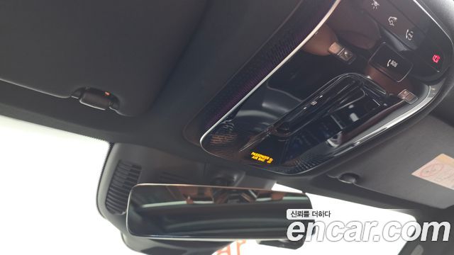 Mercedes-Benz GLC-Class 2026 — photo 31