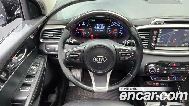Kia Sorento 2015 — photo 13