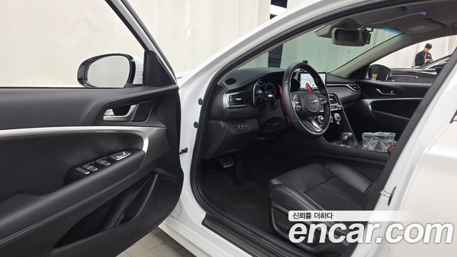 Genesis G70 2021 — photo 10