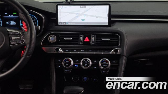 Genesis G70 2021 — photo 14