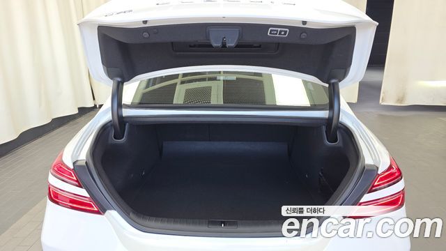Genesis G70 2021 — photo 20