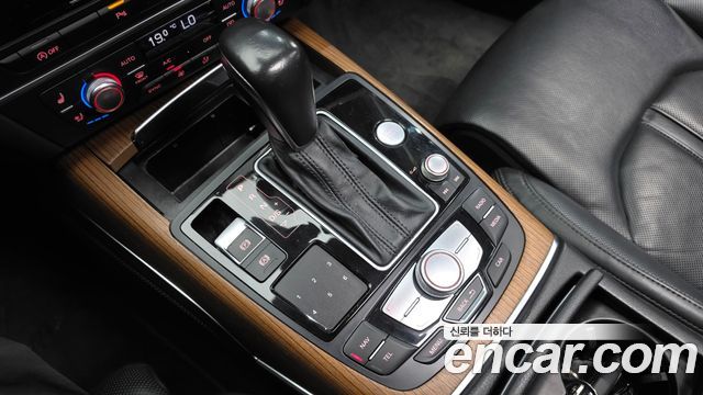 Audi A6 2016 — photo 12