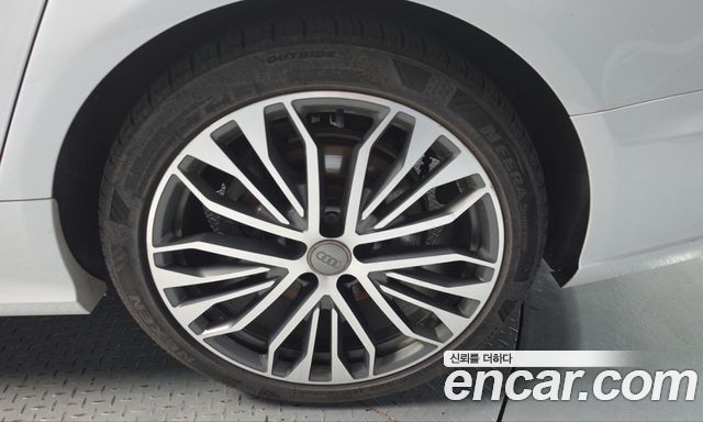 Audi A6 2016 — photo 7