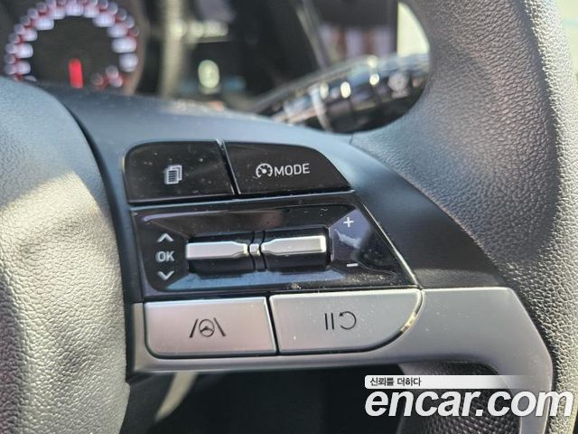 Hyundai AVANTE 2023 — photo 13