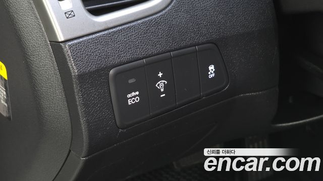 Hyundai AVANTE 2012 — photo 15