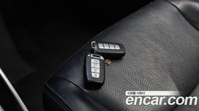Hyundai AVANTE 2012 — photo 20
