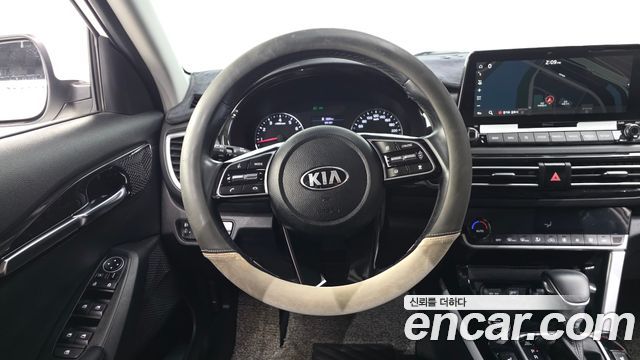 Kia Seltos 2020 — photo 12