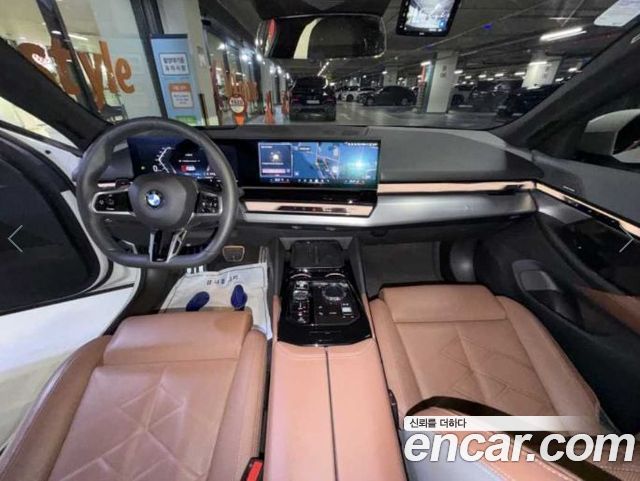 BMW 5-Series 2024 — photo 6