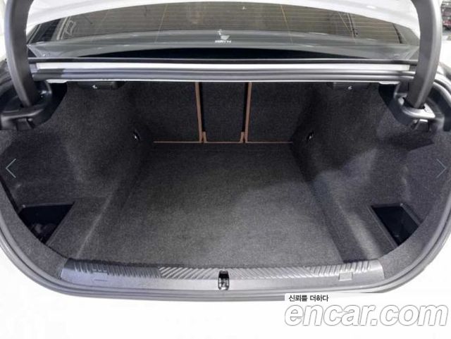 BMW 5-Series 2024 — photo 17