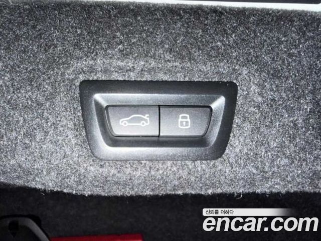 BMW 5-Series 2024 — photo 18