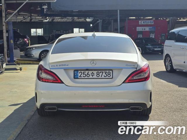 Mercedes-Benz CLS-Class 2017 — photo 4