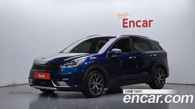 Kia Niro 2018 — photo 1