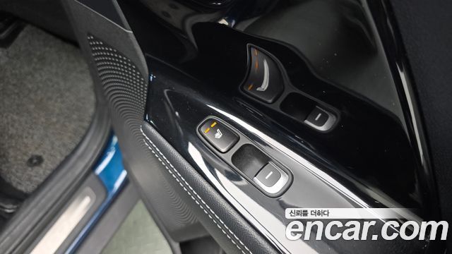Kia Niro 2018 — photo 18