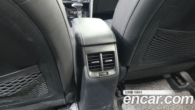 Kia Niro 2018 — photo 19