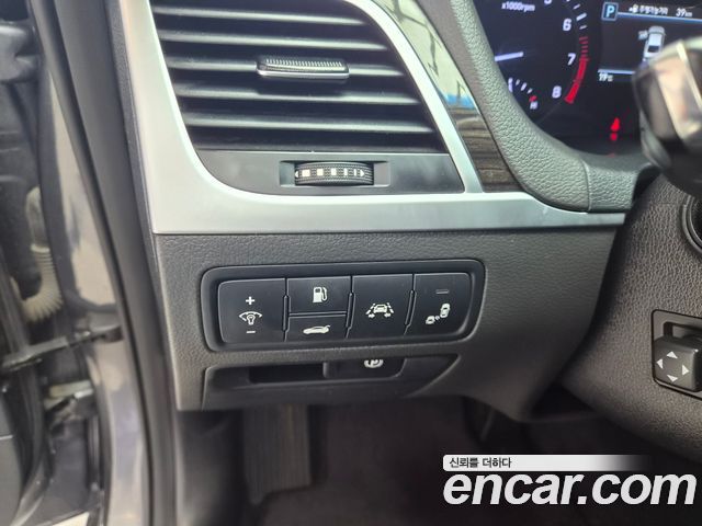Genesis G80 2020 — photo 12
