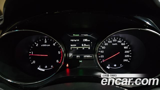 Kia Canival 2018 — photo 8