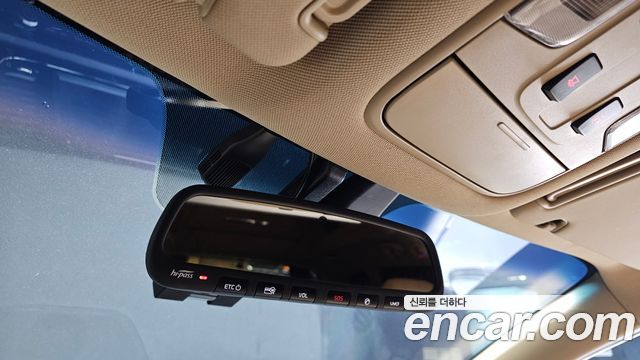 Kia Canival 2018 — photo 18