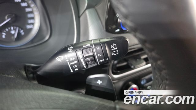 Hyundai Kona 2022 — photo 24