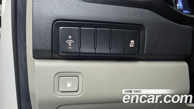 Kia Canival 2019 — photo 20