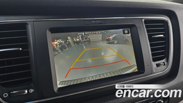 Kia Canival 2019 — photo 22