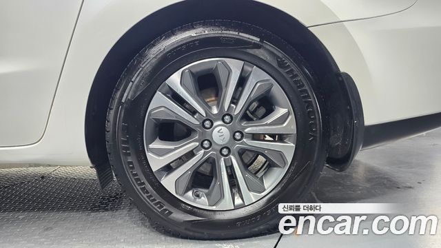 Kia Canival 2019 — photo 7