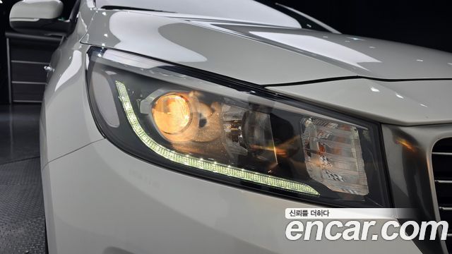 Kia Canival 2019 — photo 8