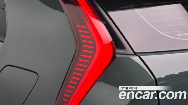 Kia Niro 2022 — photo 9
