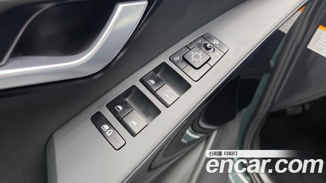 Kia Niro 2022 — photo 29
