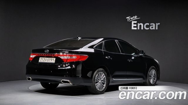 Hyundai Grandeur 2017 — photo 2