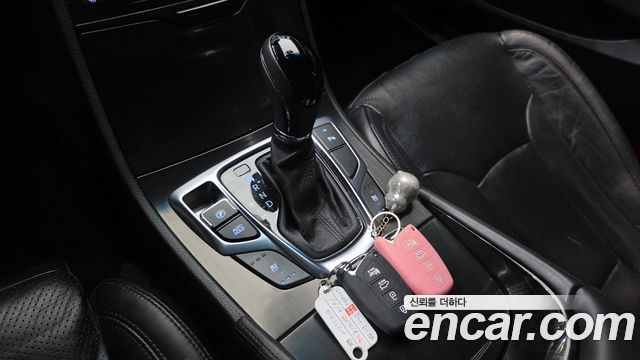 Hyundai Grandeur 2017 — photo 12