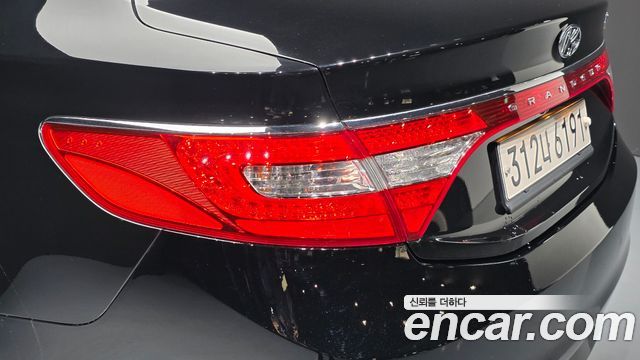 Hyundai Grandeur 2017 — photo 9