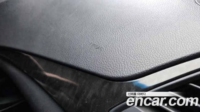 Hyundai Grandeur 2017 — photo 28