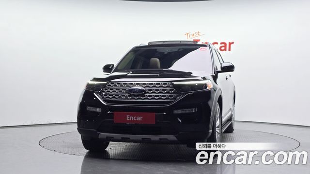 Ford Explorer 2022 — photo 3