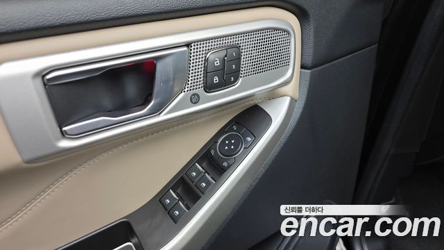 Ford Explorer 2022 — photo 15